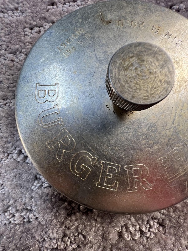 Vintage Heuck Burger Press Cast Aluminum Cinti 20.0 US Pat D191367 Kitchen gallery