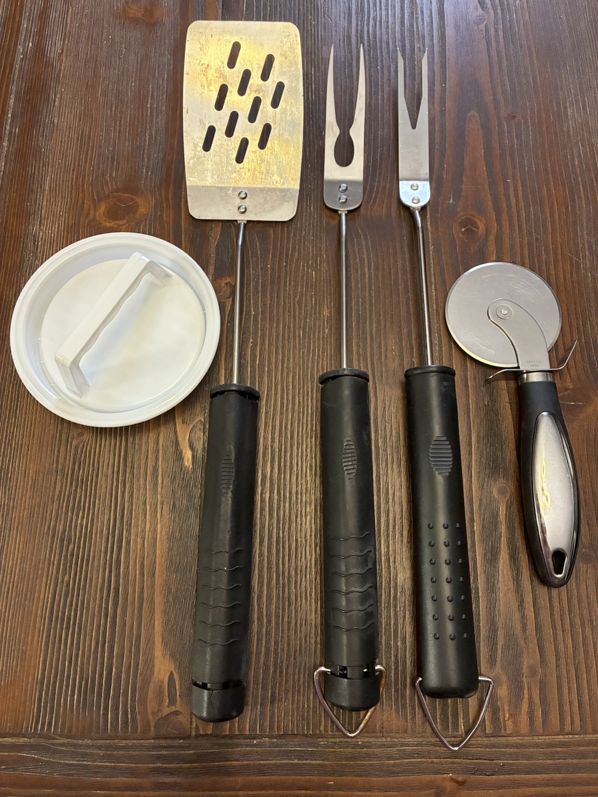 BBQ Grilling Spatula And 2 Forks, Burger Patty Shaper Press, And Pizza Cutter gallery