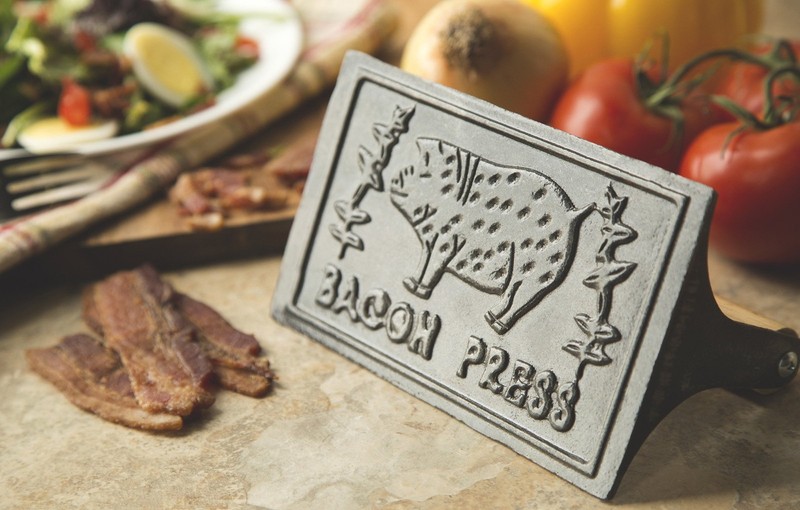 Bacon Press, 6.75 Inches, Metallic gallery