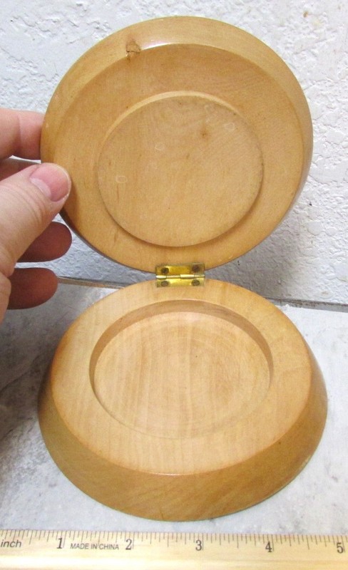 Vintage Wood Hamburger Press hand painted Franconia Notch NH Aerial Tramway gallery