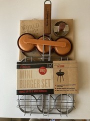World Market Deluxe Mini Burger Set – NEW