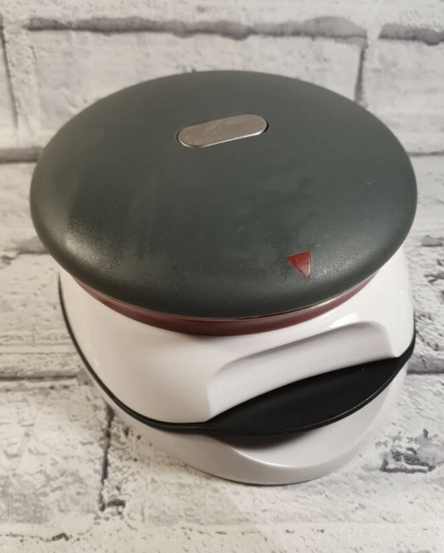 Zyliss Burger Maker Press Hamburger Patty Adjustable Thickness 1/2 lb & 1/4 lb gallery