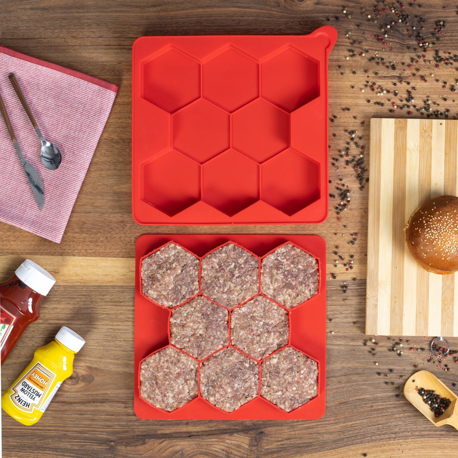 Shape+Store Burger Master 8-in-1 Burger Press & Freezer Container gallery
