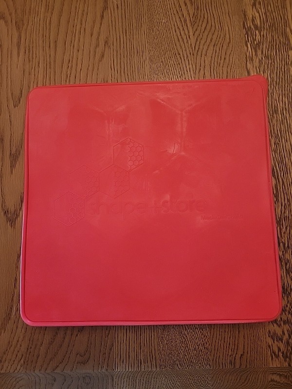Burger Master Press and Freezer Container (8 quarter pounders) Shape+Store - NEW gallery