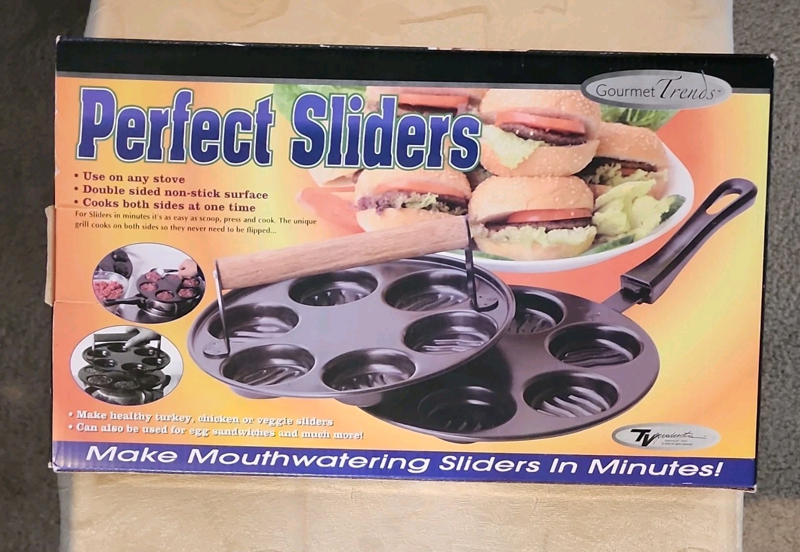 Gourmet Trends Perfect Sliders Mini Burger Press Double Non-Stick 7-Hole Black gallery
