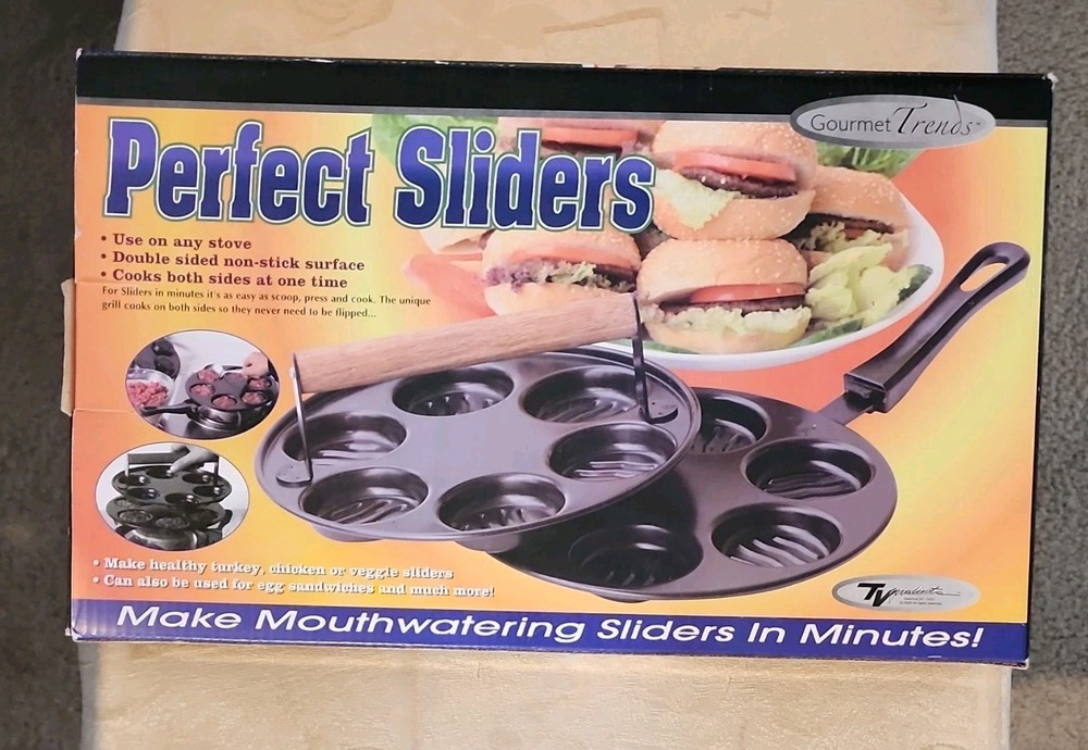 Gourmet Trends Perfect Sliders Mini Burger Press Double Non-Stick 7-Hole Black