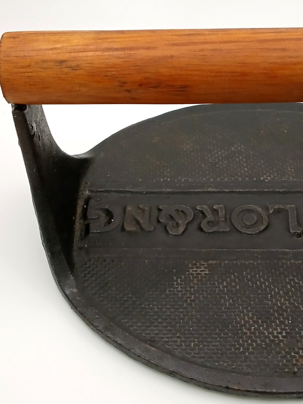 Vintage 1979 Taylor & NG Cast Iron Bull Press W/ Handle Grilling Hamburger Oval gallery