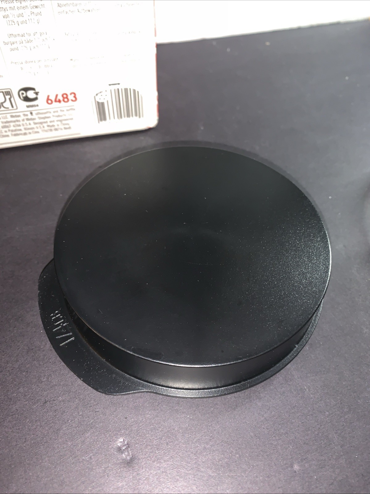 Weber Burger Press 6483 Dishwasher Safe Presses 1/2lb & 1/4lb Hamburger Patties gallery