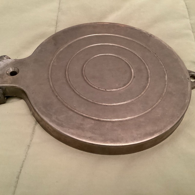 Vintage Metal Tortilla, Burger Or Cookie Press gallery