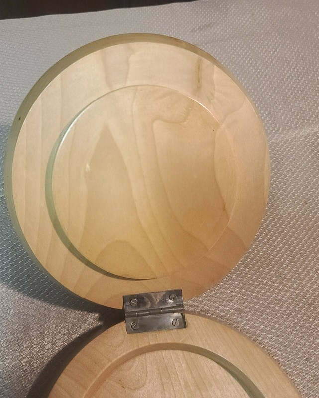 Vintage 1950's Rooster and Chicken Hamburger Wood Press Japan gallery